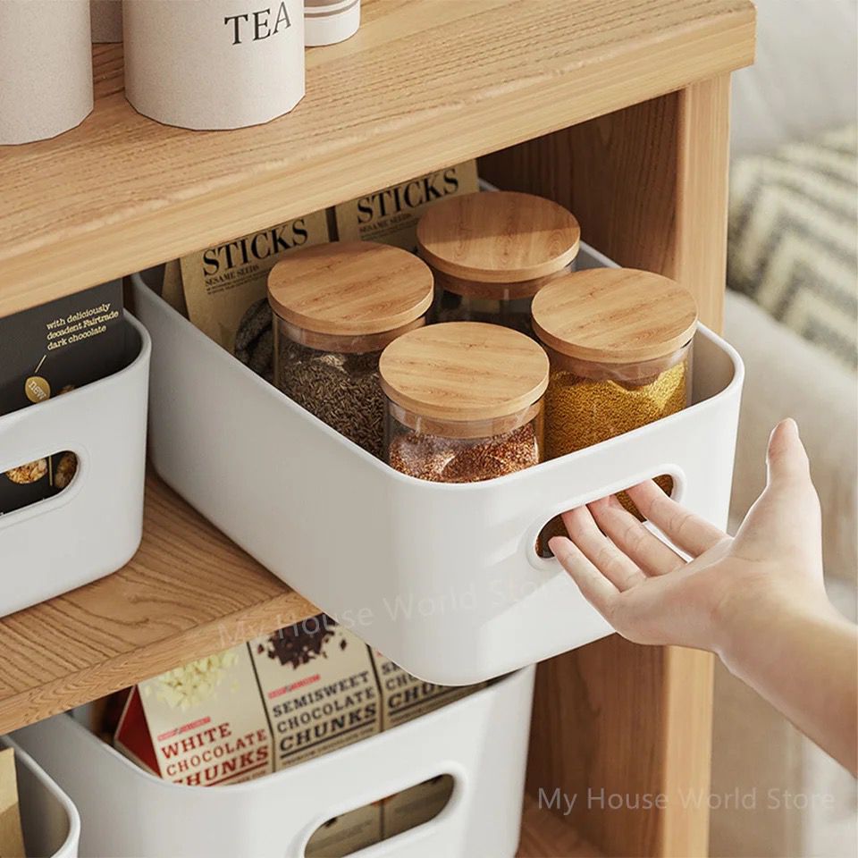 White Multipurpose storage basket set of 2pcs