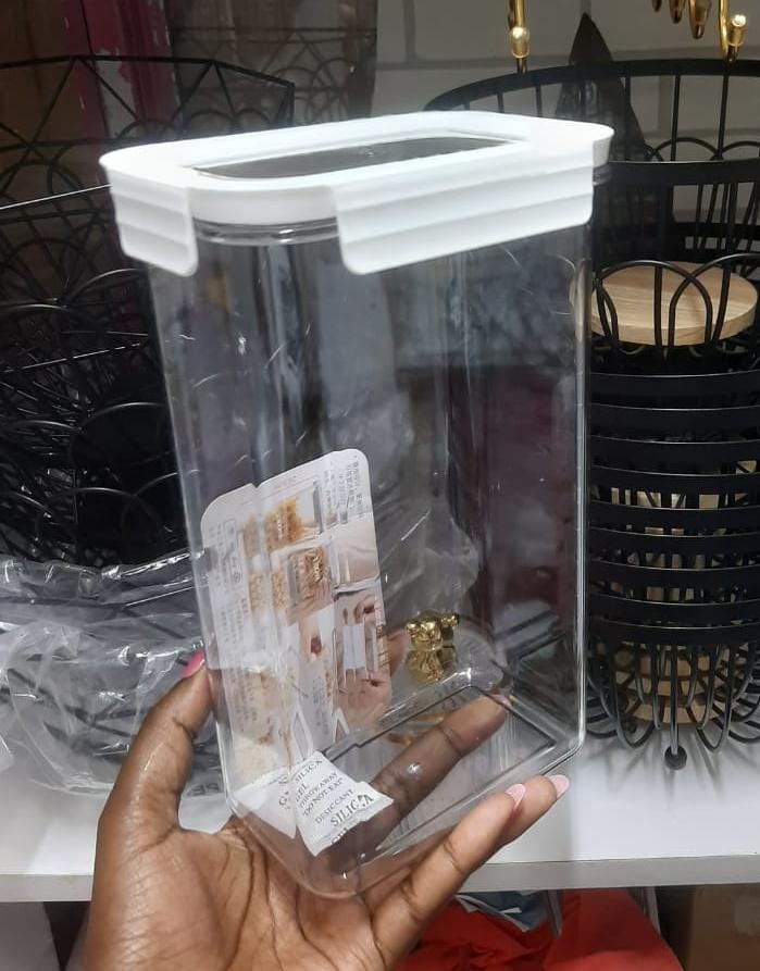 Quality airtight stackable acrylic cereal containers