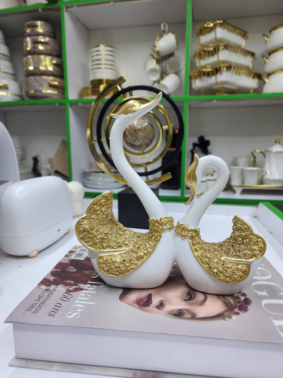 Pair Swan Home decor