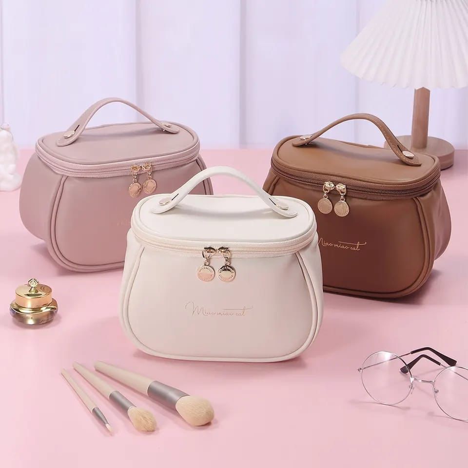 Portable makeup bag.