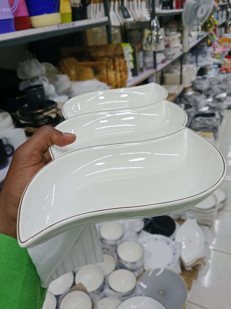 1 Ceramic partitioned plate
