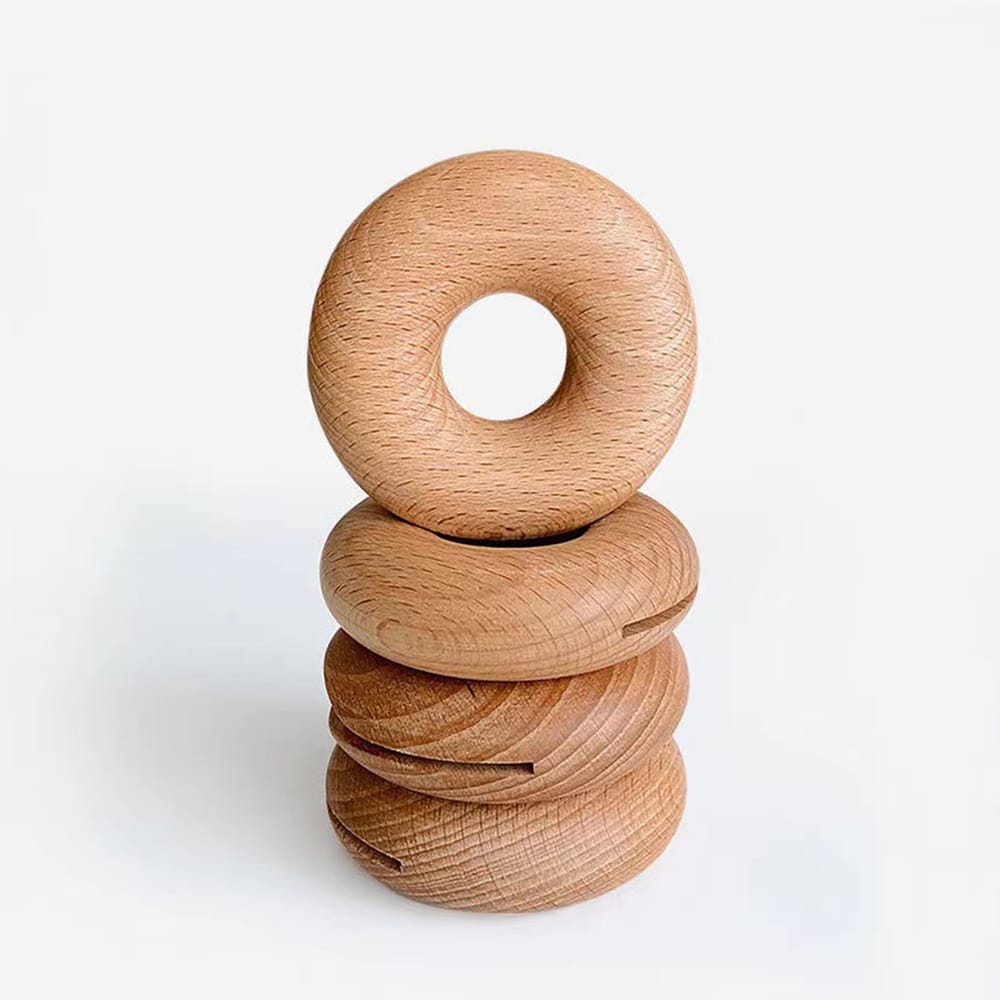 Made of natural wood material, eco-friendly, healthy and non-toxic.