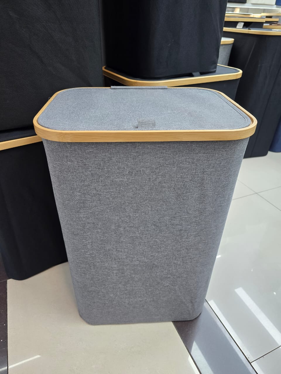 Big capacity laundry basket