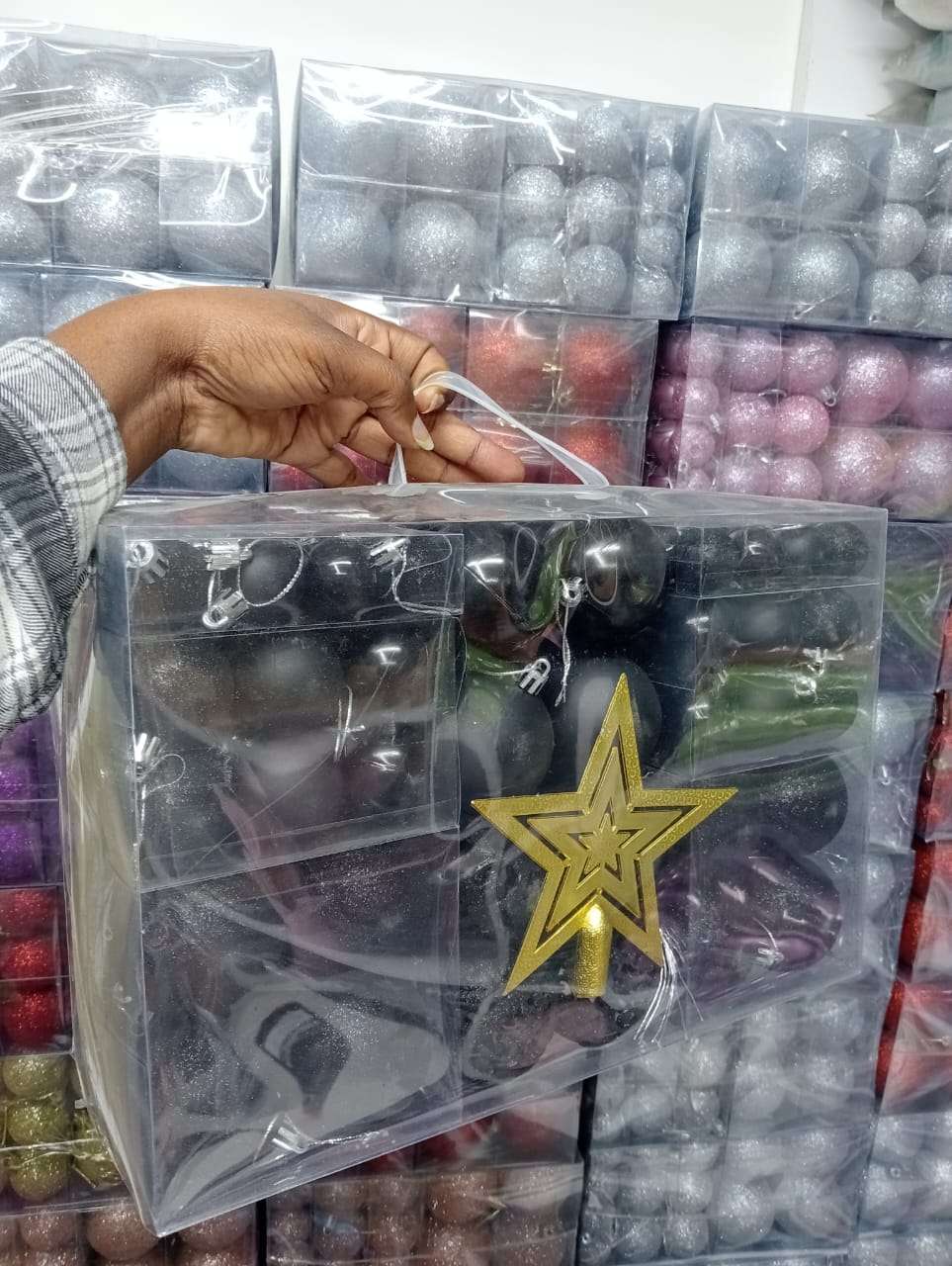 101 Pcs Christmas tree decor balls Set