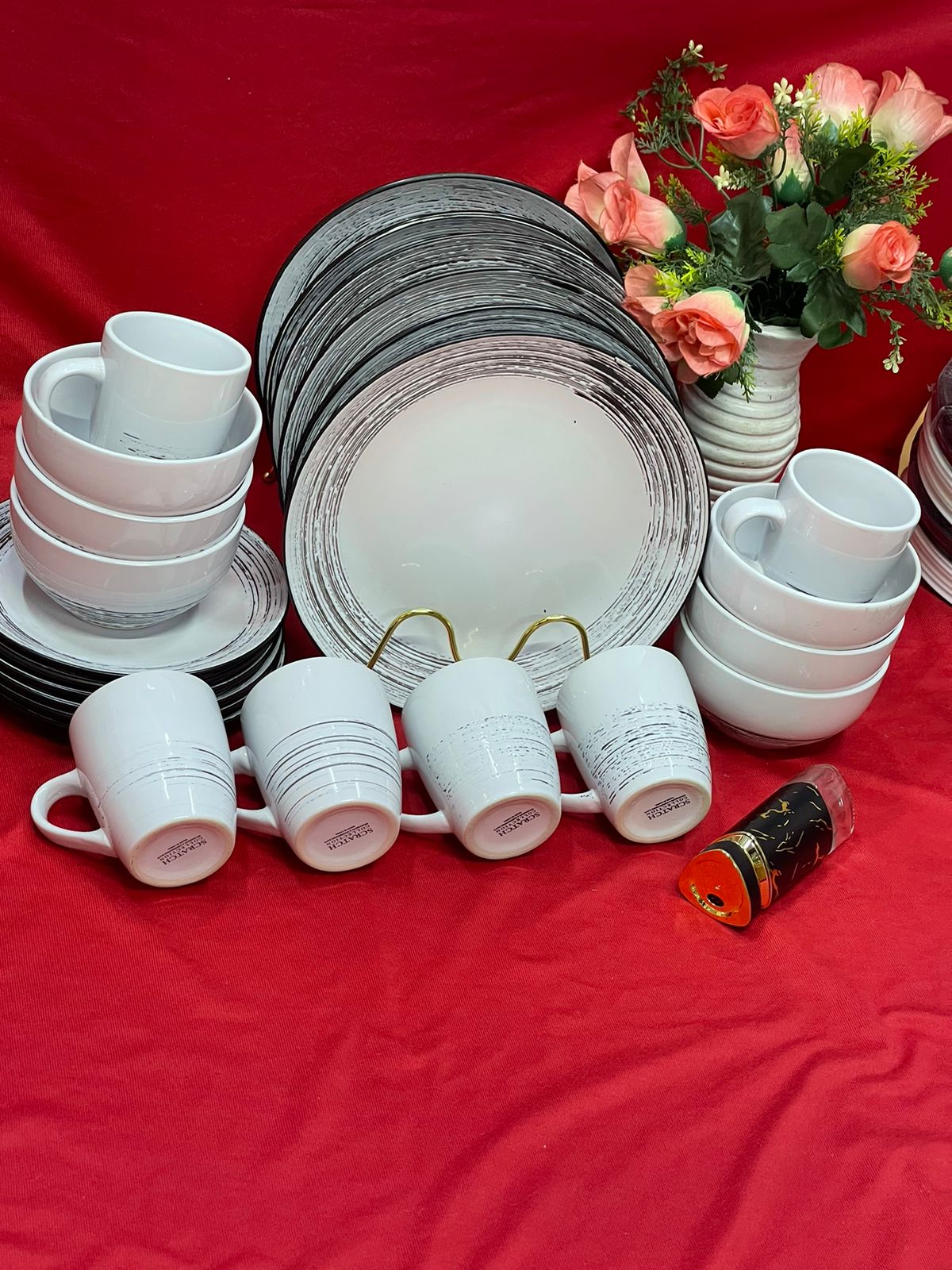 New Dangerously hot 24Pc Ceramic dinner set