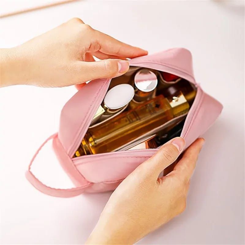 Travel makeup/cosmetic pouch Waterproof bag for women