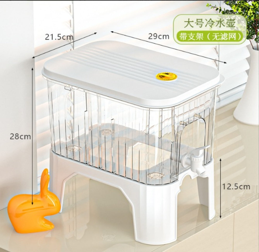 Cold water pitcher kettle with tap