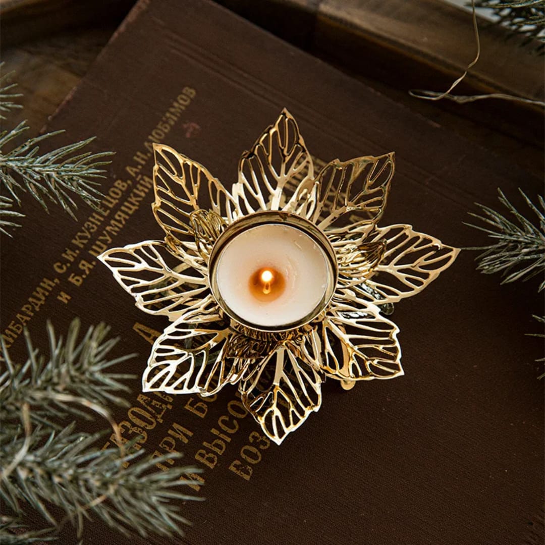 *Decorations for Christmas Versatile Holiday Candle Holder Decorations Snowflake Decorations and Dining Table Arrangements