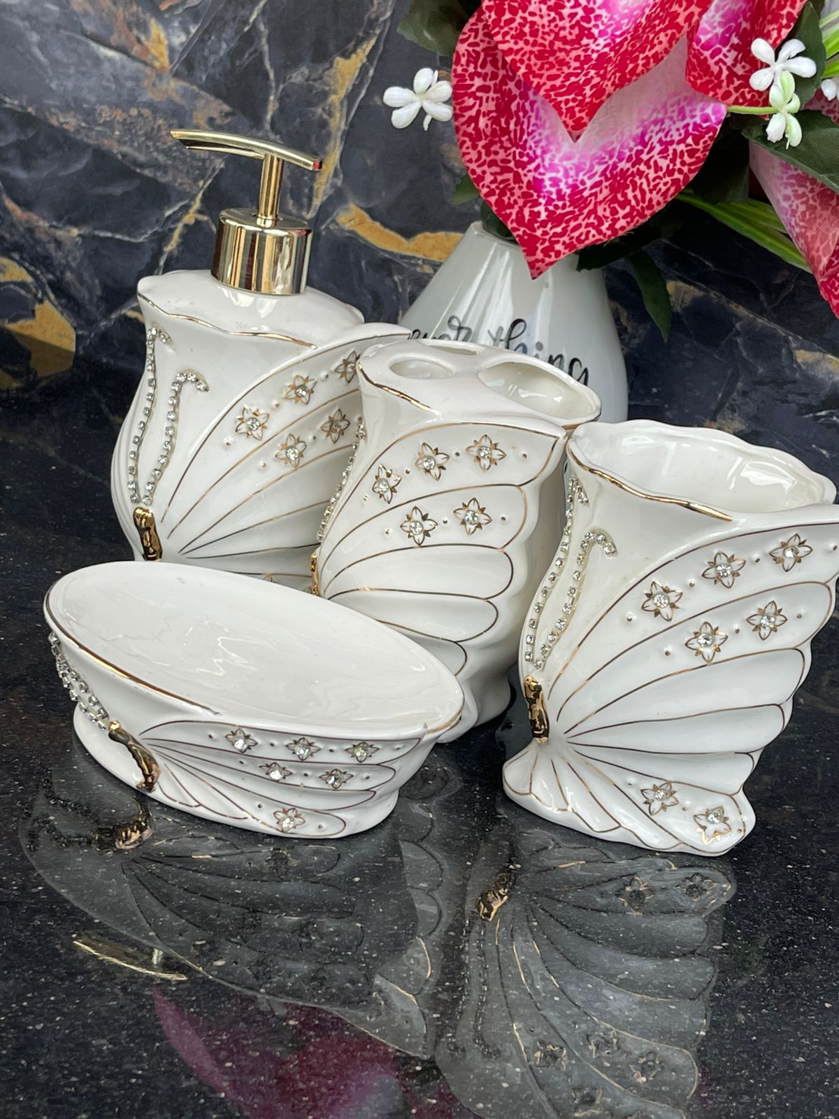 4Pcs Bathroom Accessories