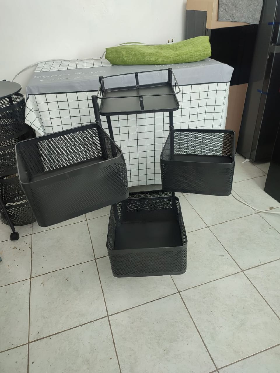 3 Tier Square Design Rotating Fruit Vegetable Rack