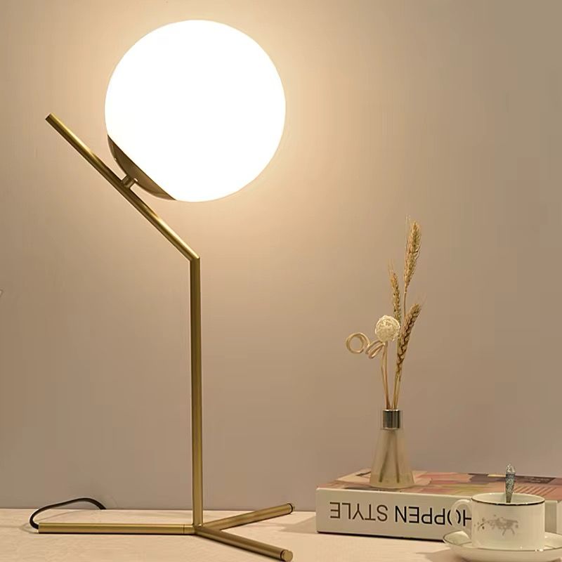 Luxury Creative Ball Glass Table Lamp