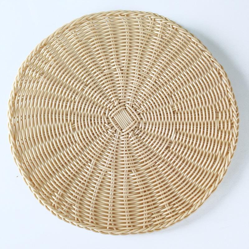 6Pc Woven Rattan like Table Mats