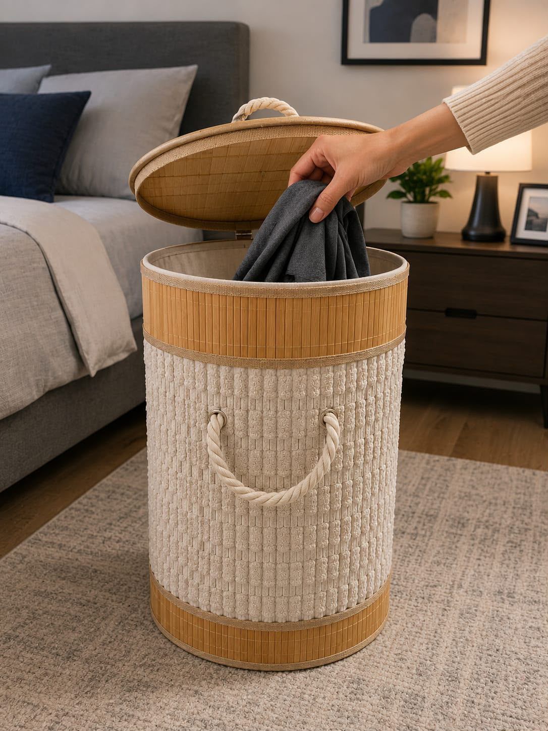 Bamboo laundry basket
Foldable