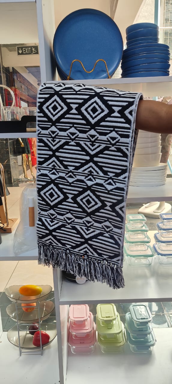 Morrocan table runner