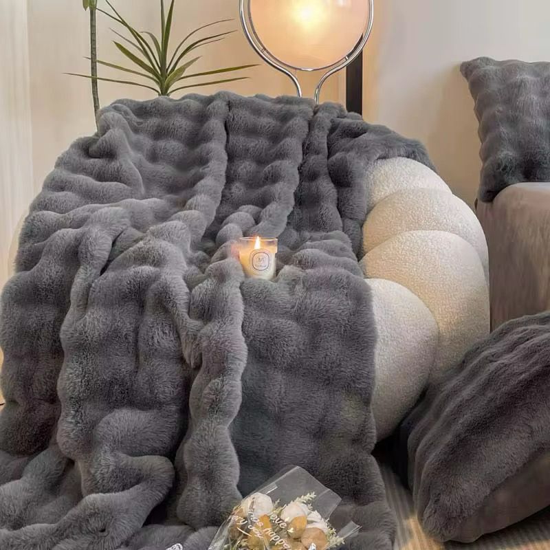 Soft Bubble Winter Throw Blanket