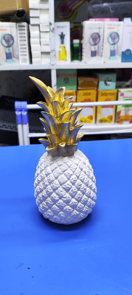 Pineapple Home Decor