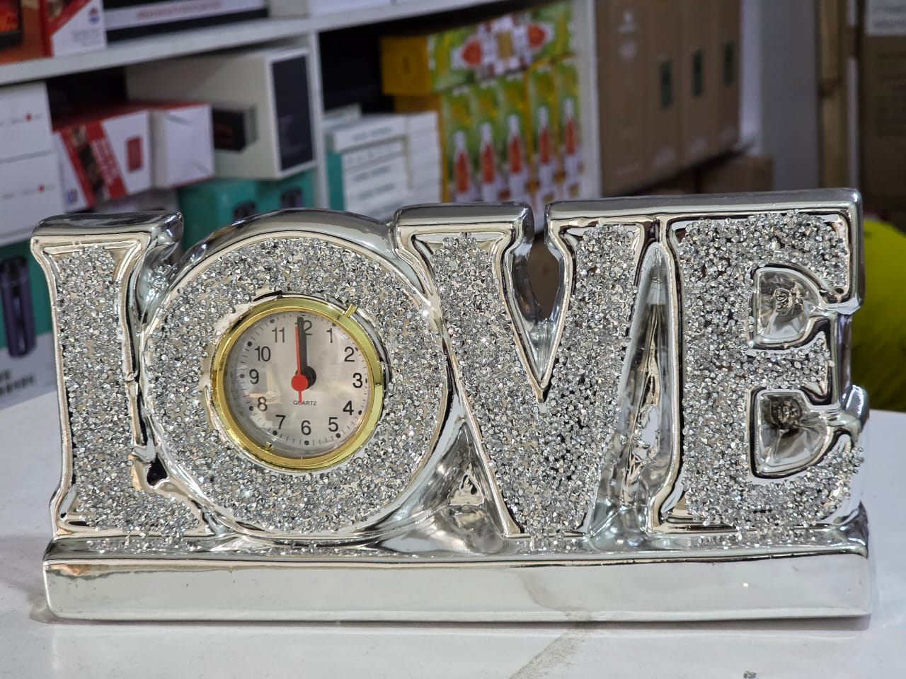 " *LOVE" Tabletop clock sparkling decorative timepiece
