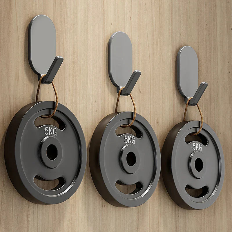 A pair of hooks metallic