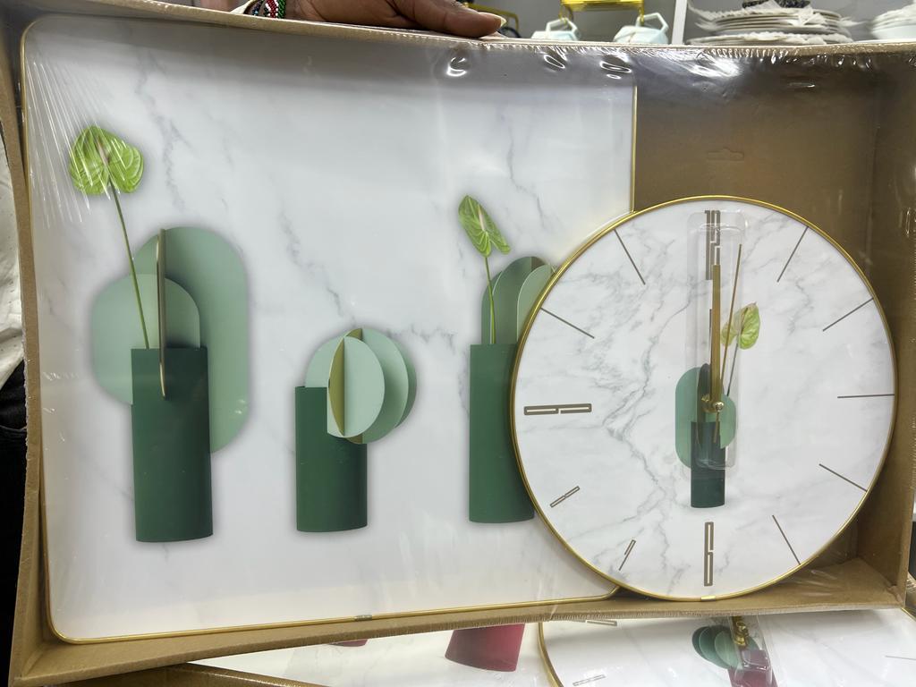 Fancy wall clocks/art piece
