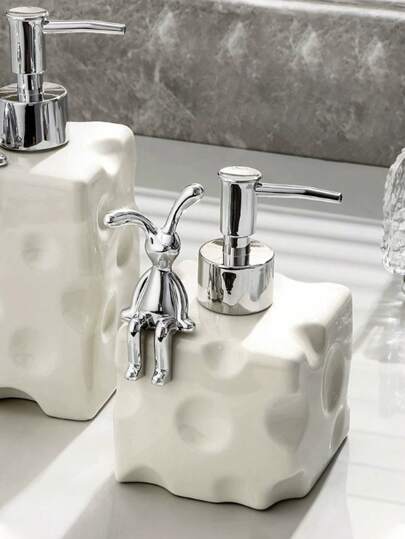 Rabbit Cheese ceramic bottled Home Liquid Soap Dispenser