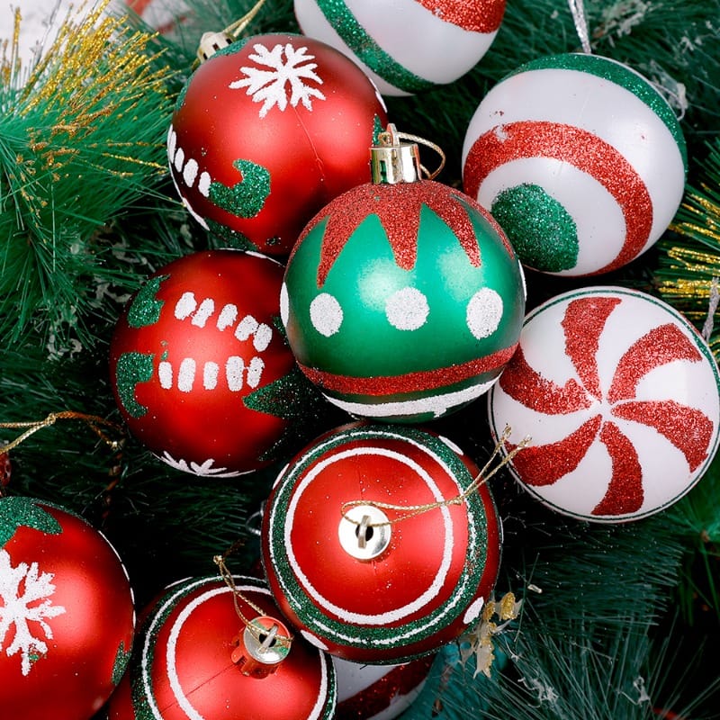 Coloured Christmas balls