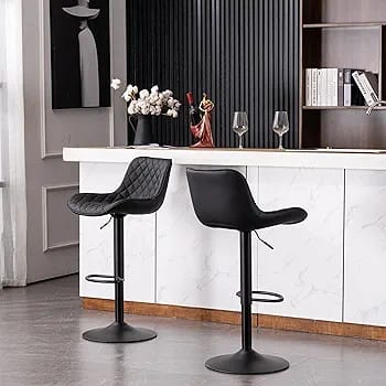 Kitchen Island Stool in Leather