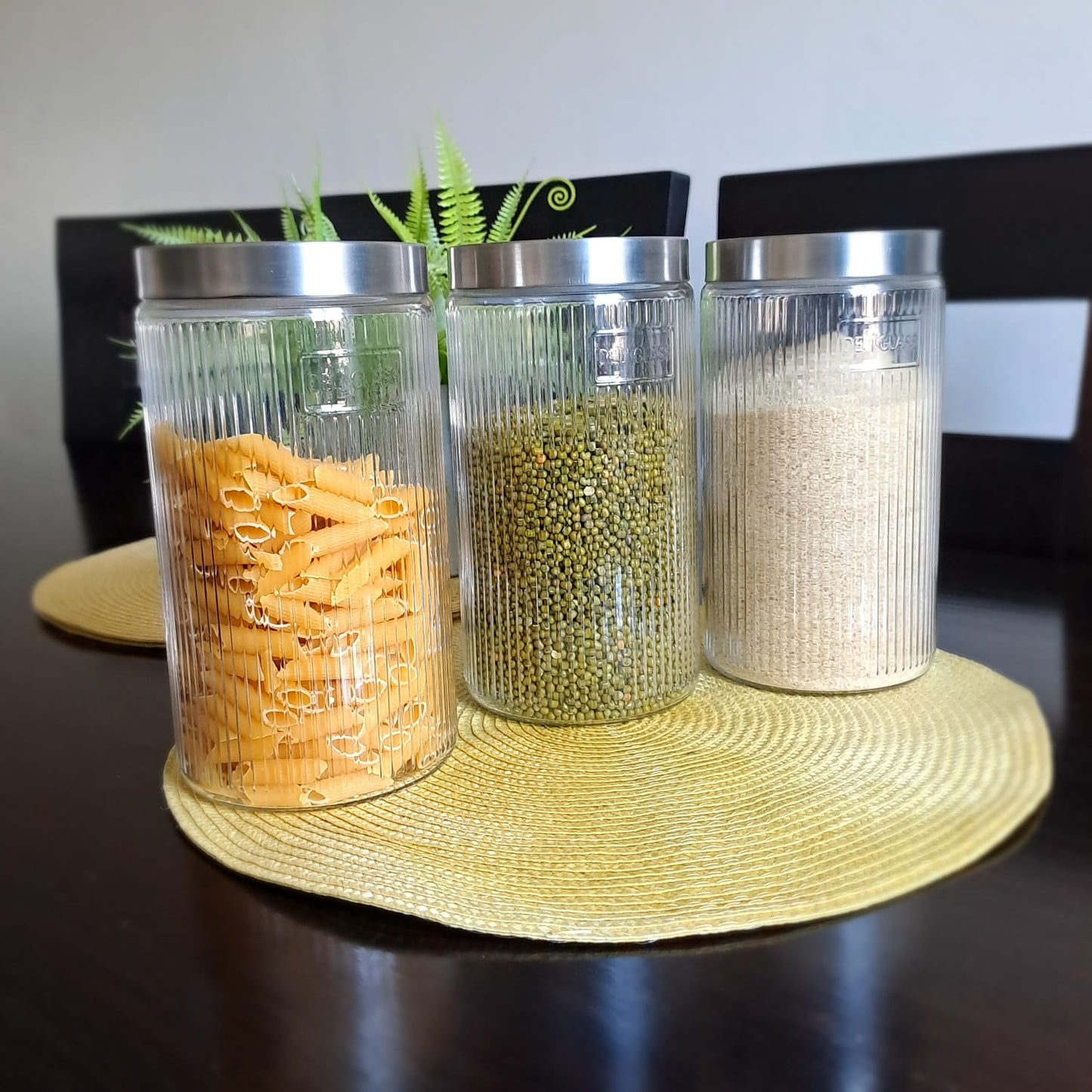 1.6ltr Glass storage jars/beautiful & classy/sold as a set of 3pcs