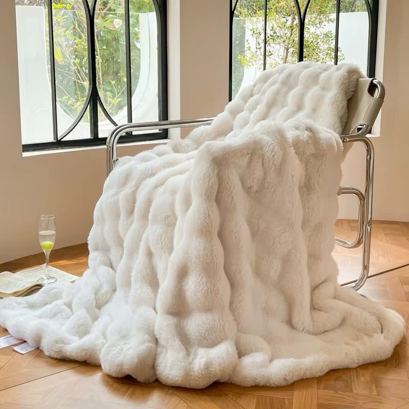 Soft Bubble Winter Throw Blanket
