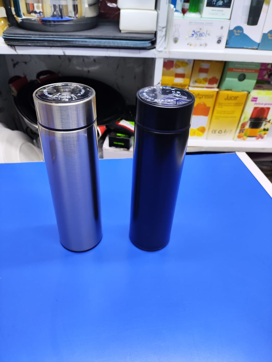 TEMPERATURE DISPLAY VACUUM FLASK