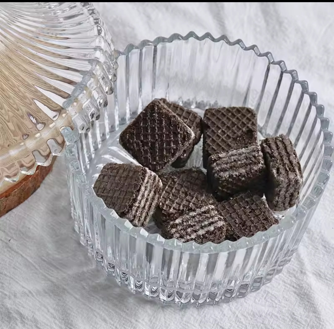 Heavy duty glass storage cans with lid