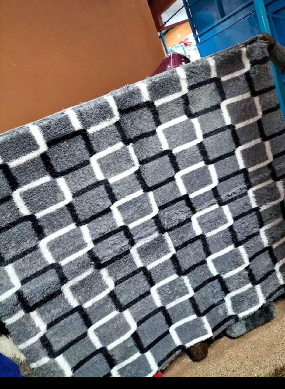 Patch  Fluffy carpets