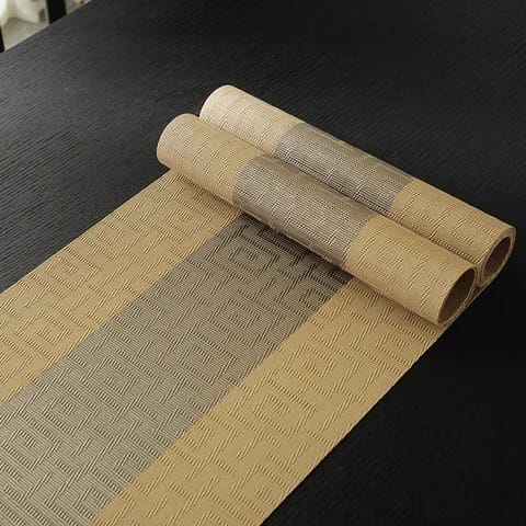 6pcs pvc  table mats plus one table runner