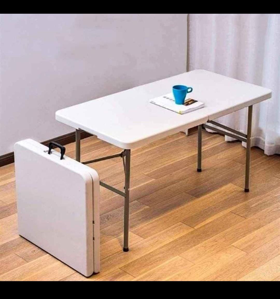 Adjustable Outdoor Rectangular Table