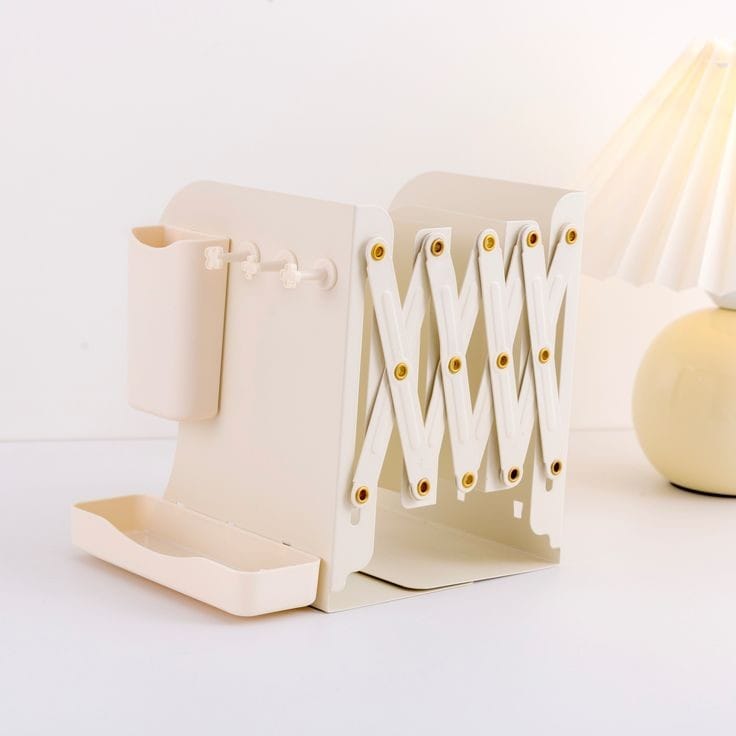 Expandable Metallic Bookshelf