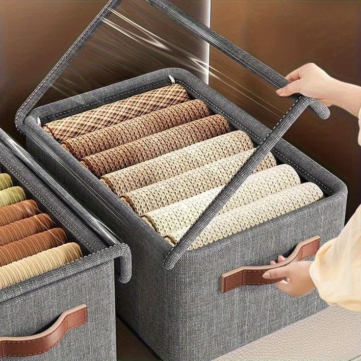Foldable multipurpose organizer with cover