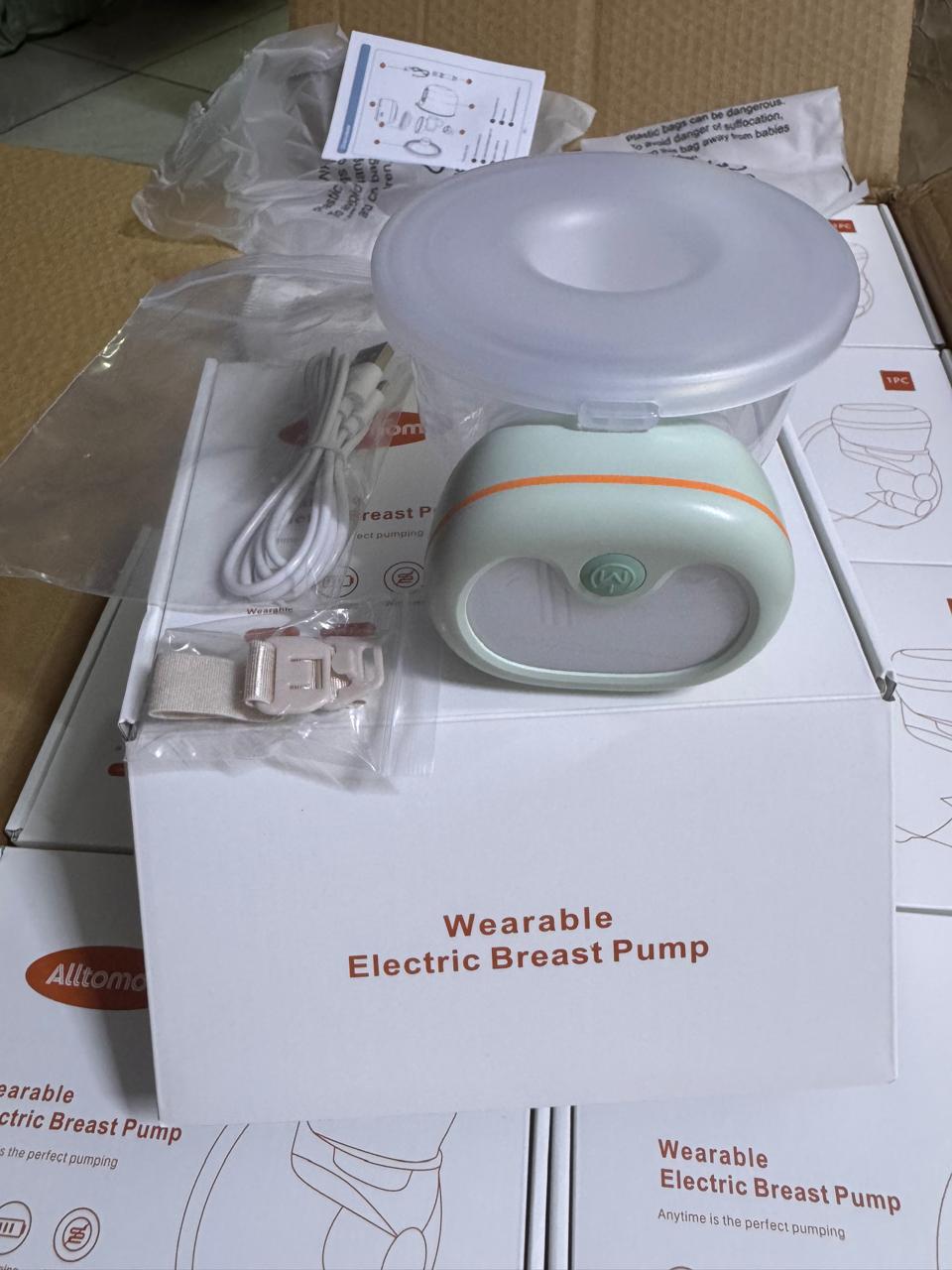 Rechargeable electric breast pump