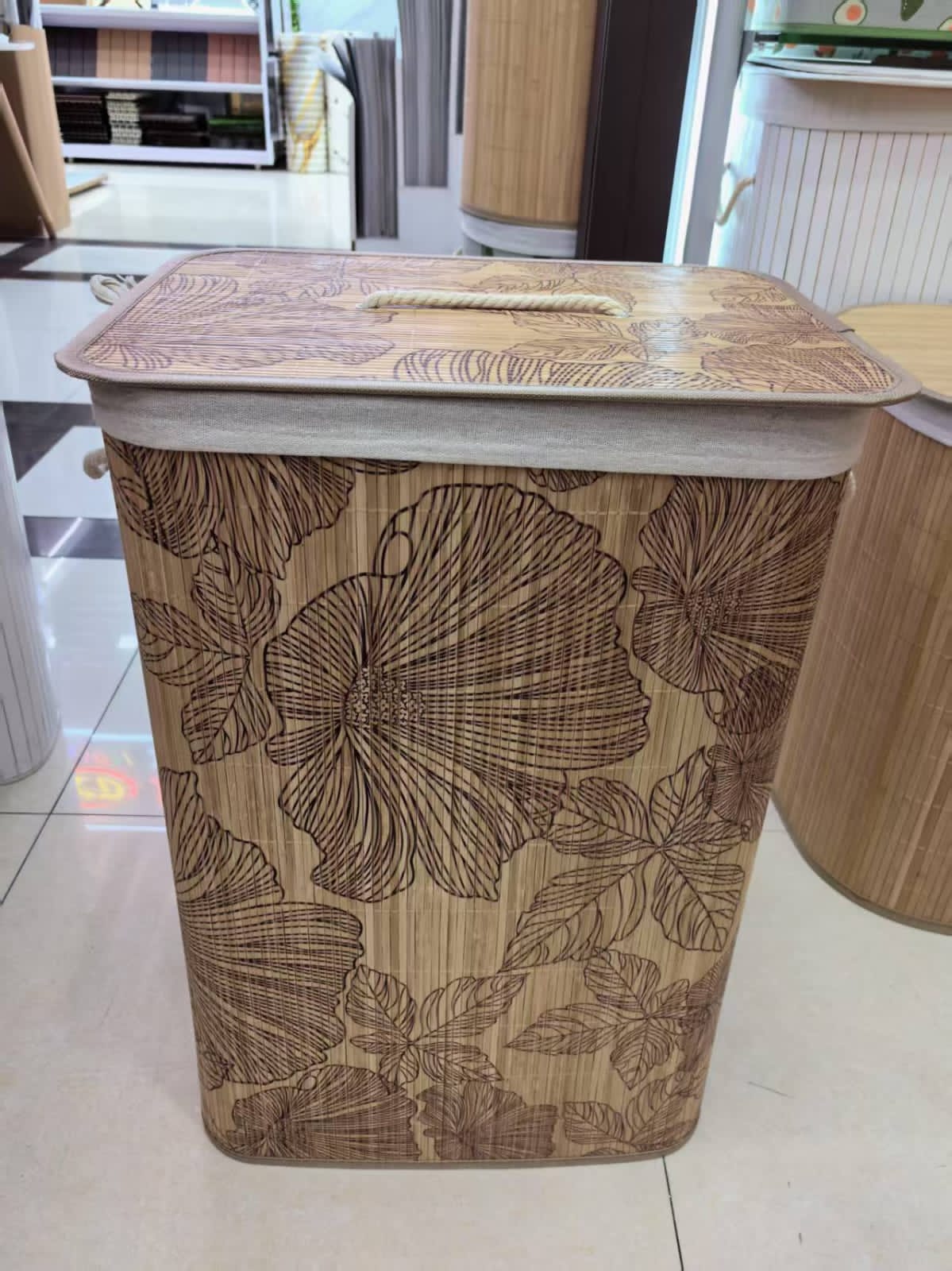 Foldable bamboo laundry basket