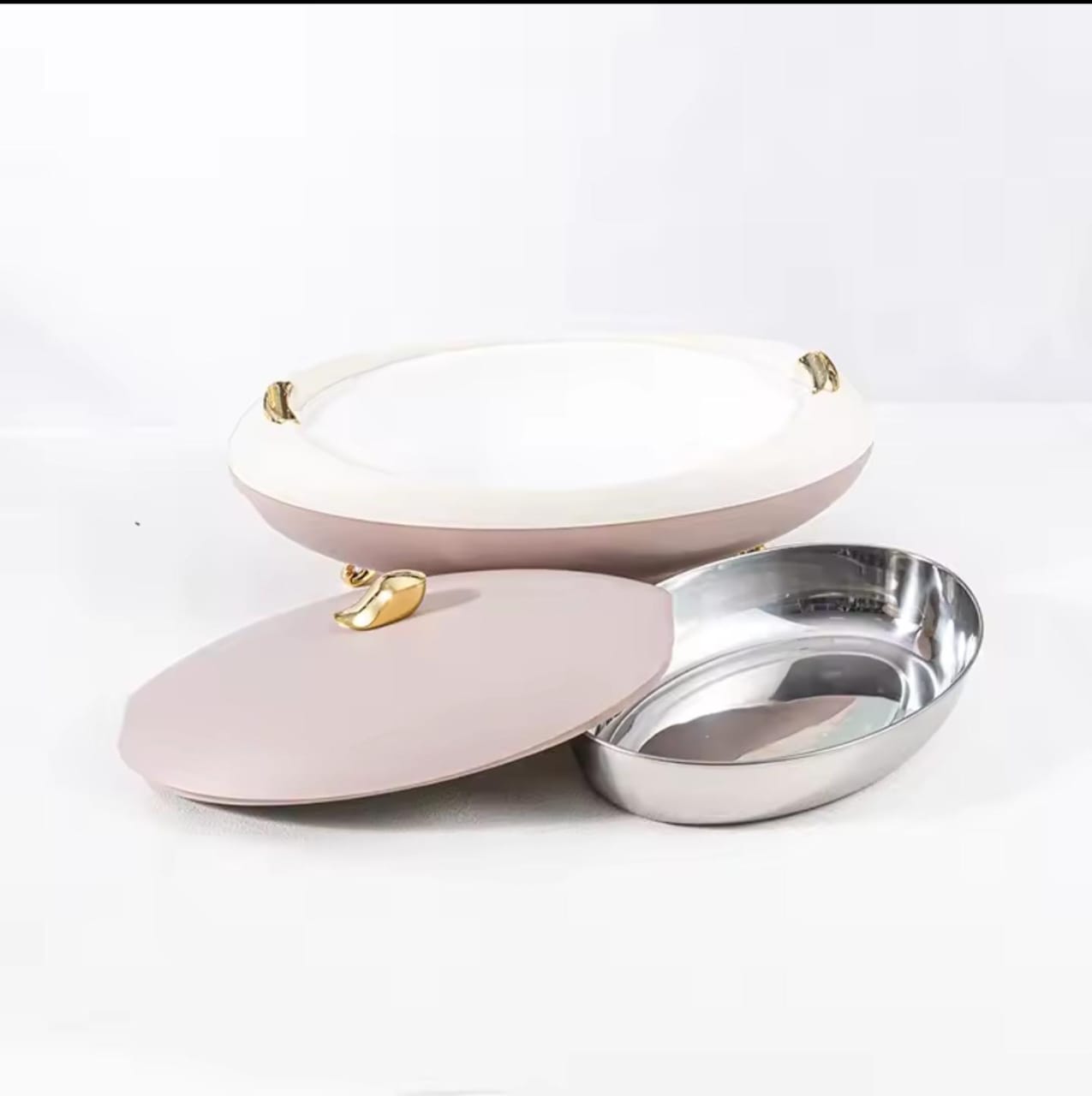 Oval insulated hotpot