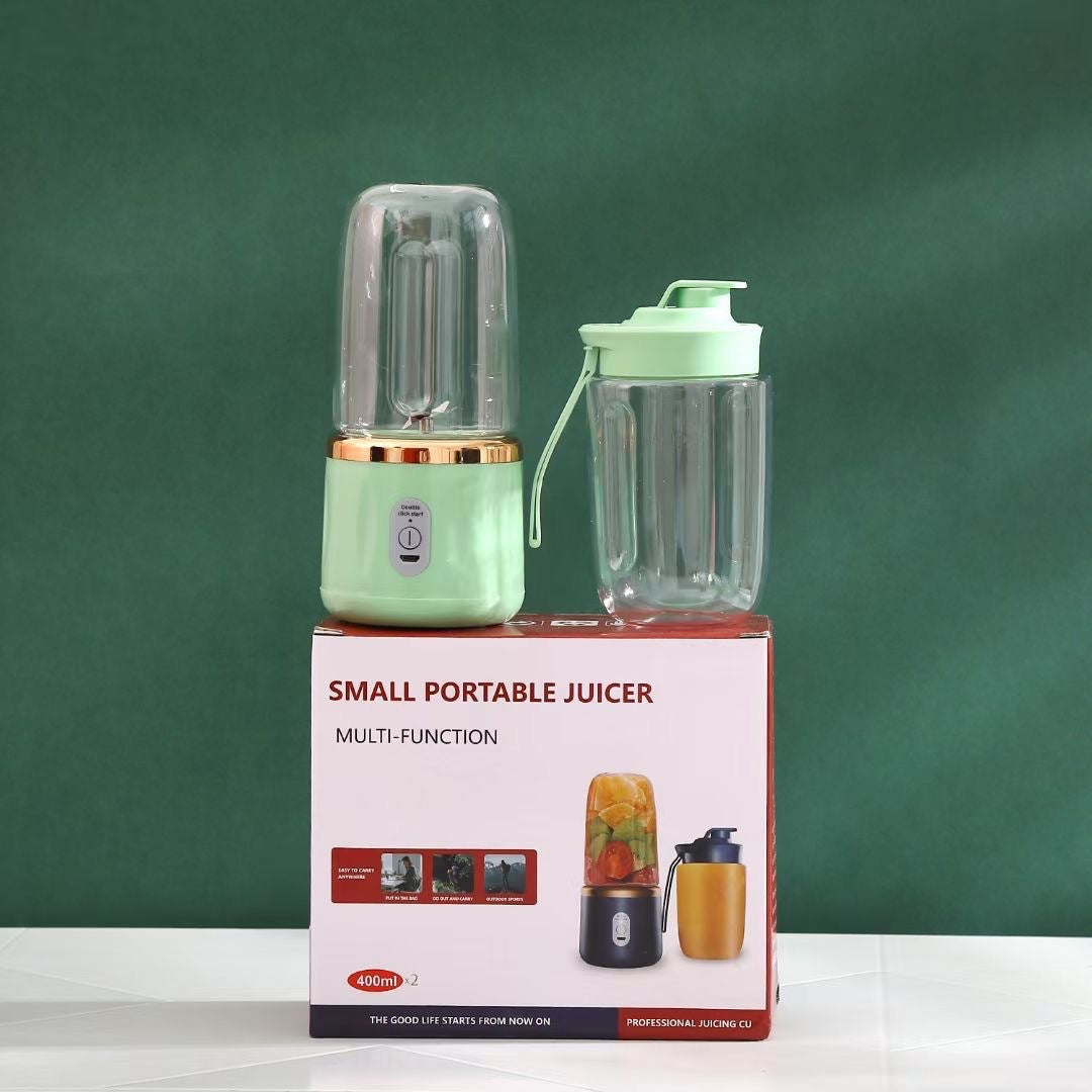Rechargeable portable blender
