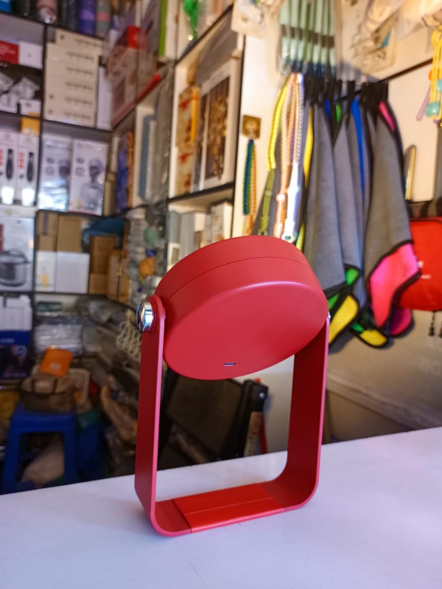 Multifunctional usb table lamp