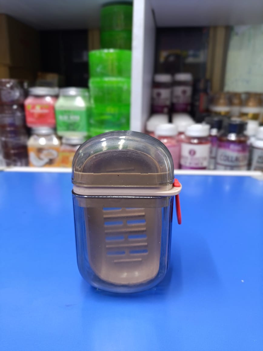 Portable travel soap holder