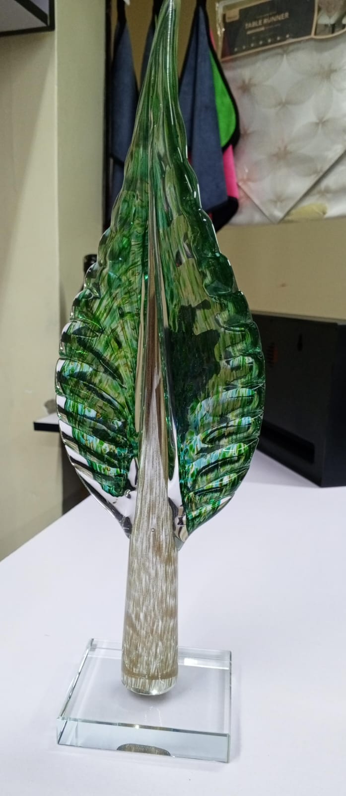 Modern abstract leaf statue decor. Handcrafted glass ornament for home,office, book shelves and table tops