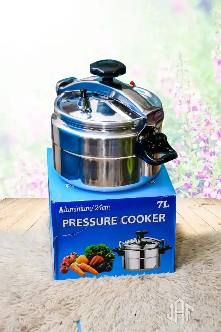 Aluminum Pressure Cookers