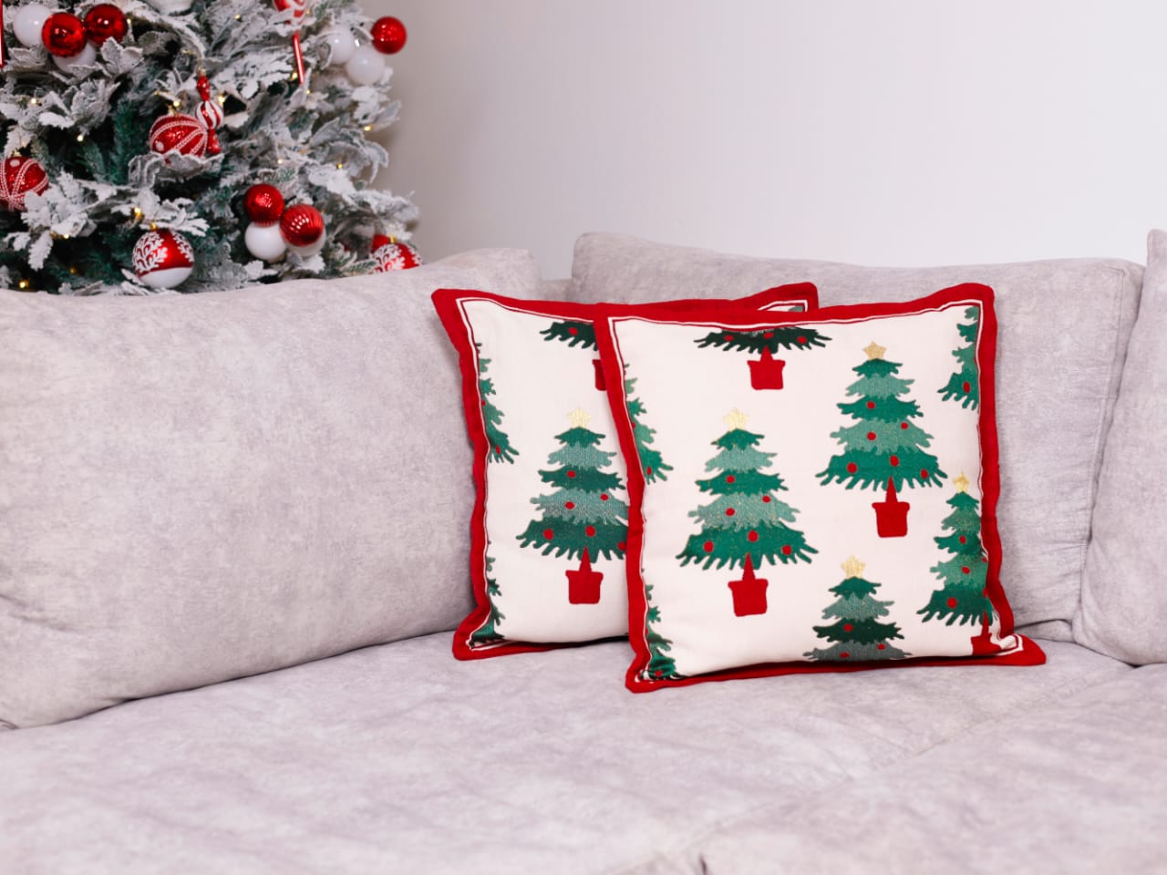 High Quality Decorative Christmas Pillow Covers