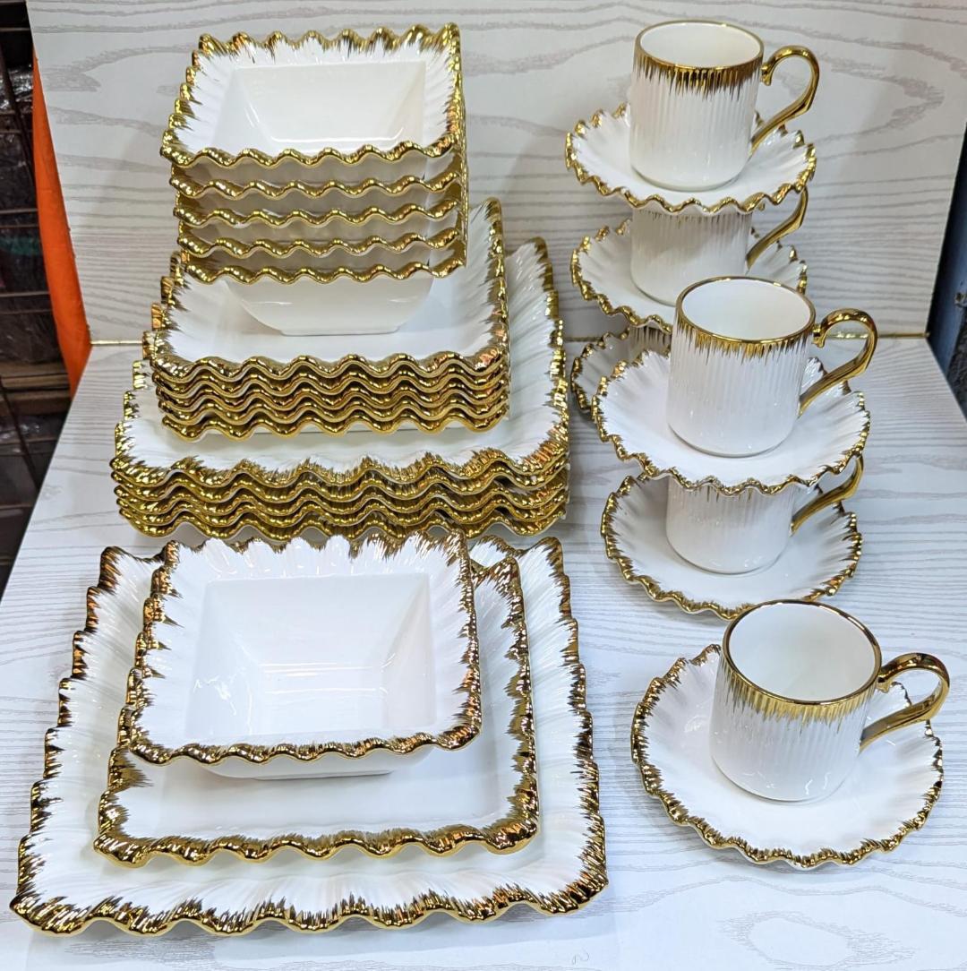 30pcs ceramic squared dinner set with gold rim