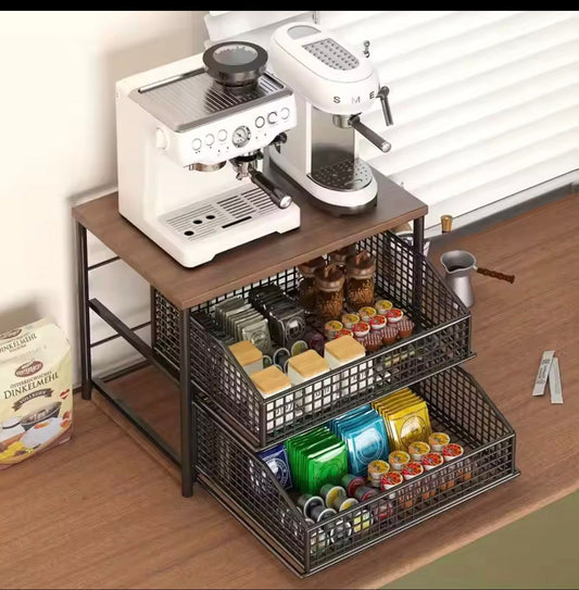 Sturdy multi-layer storage rack