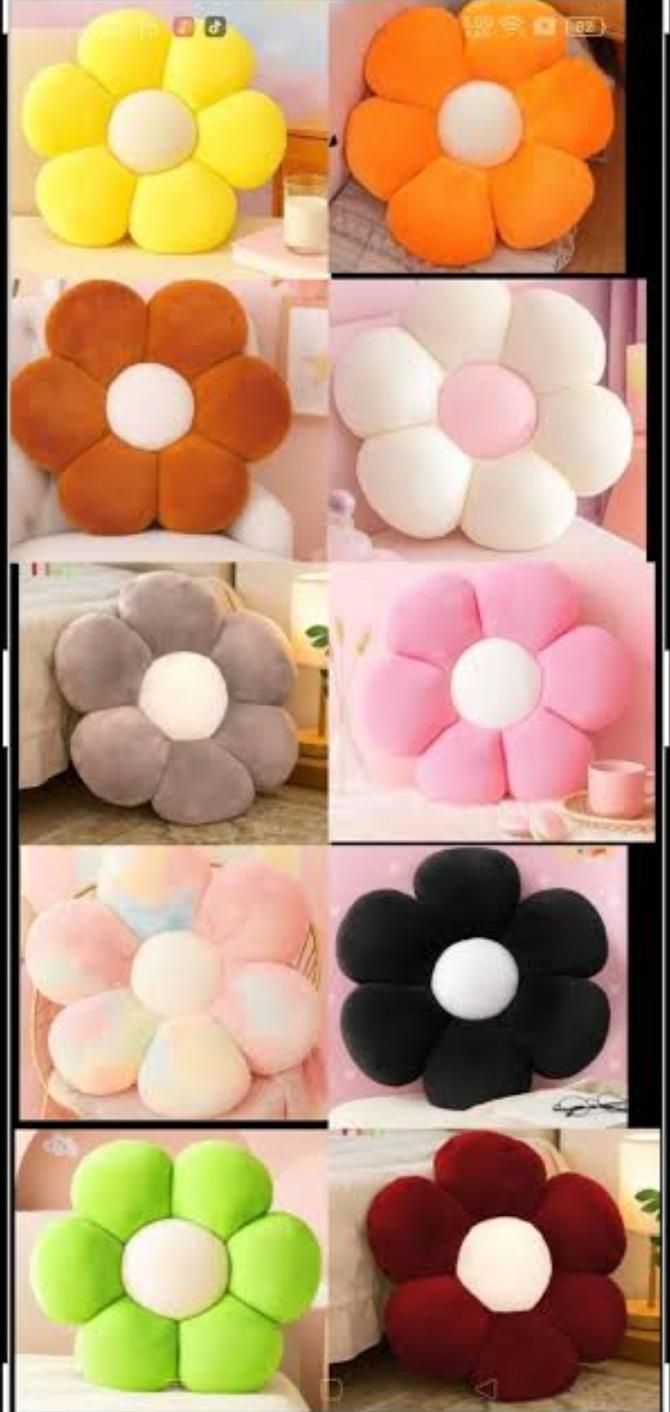 Sunflower-Shaped Throw Pillow