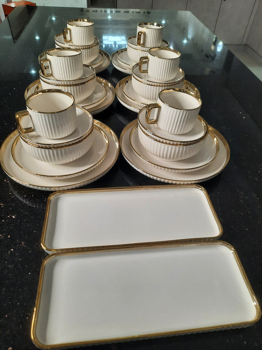 Elegant European Porcelain Dinner set
