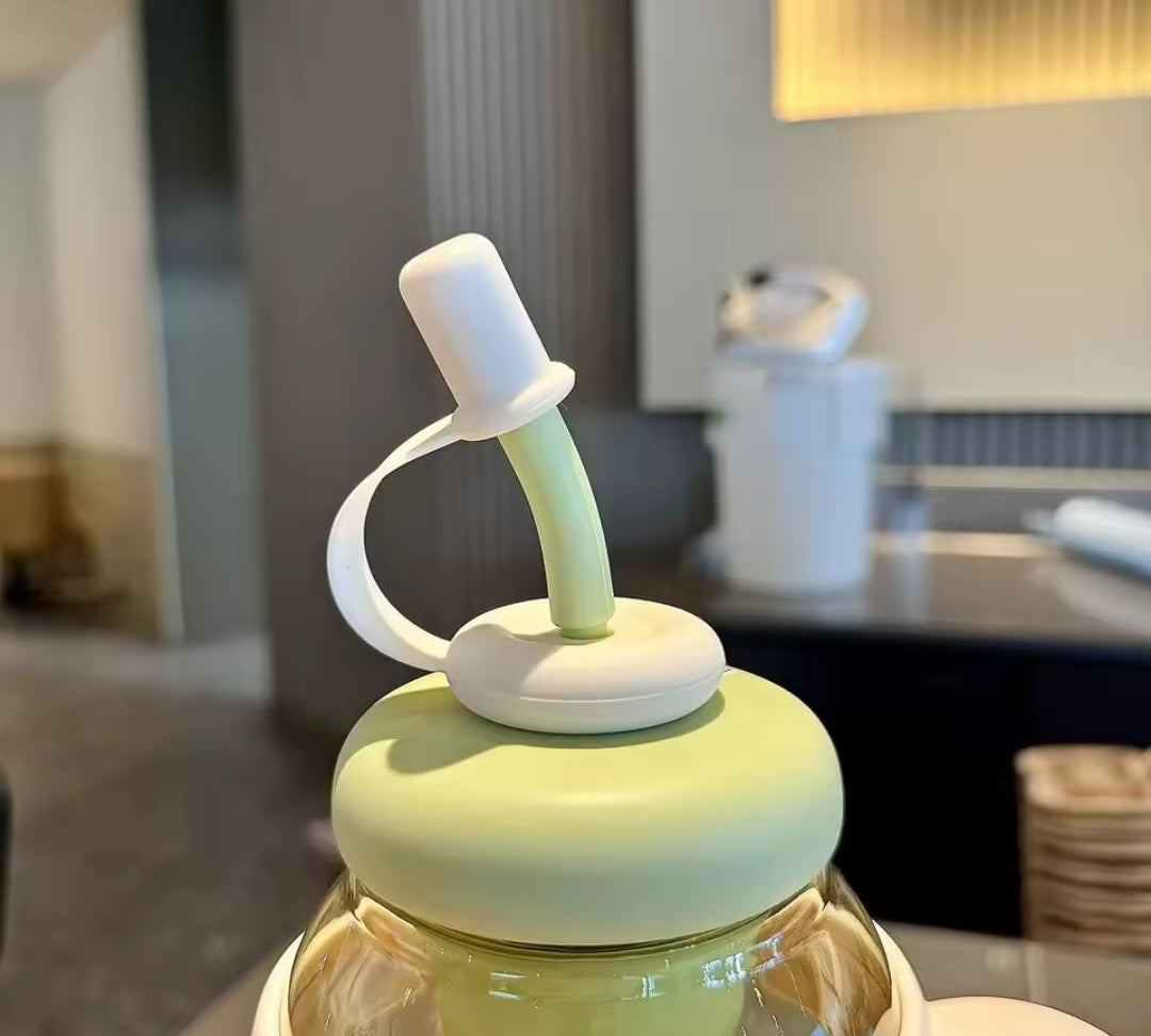 Large capacity cute portable water bottle with infuser