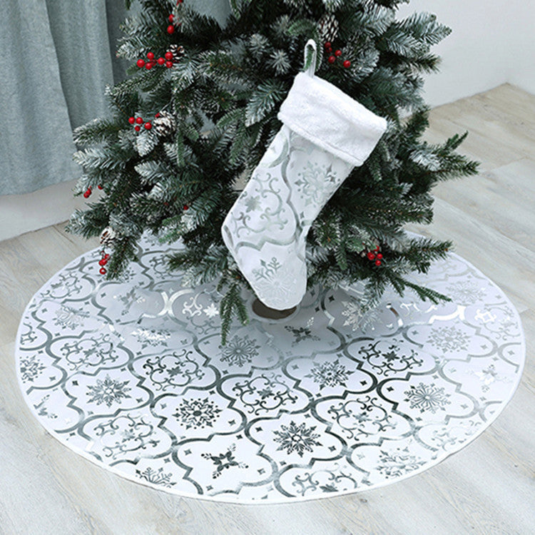Premium Quality Christmas tree skirt and socks